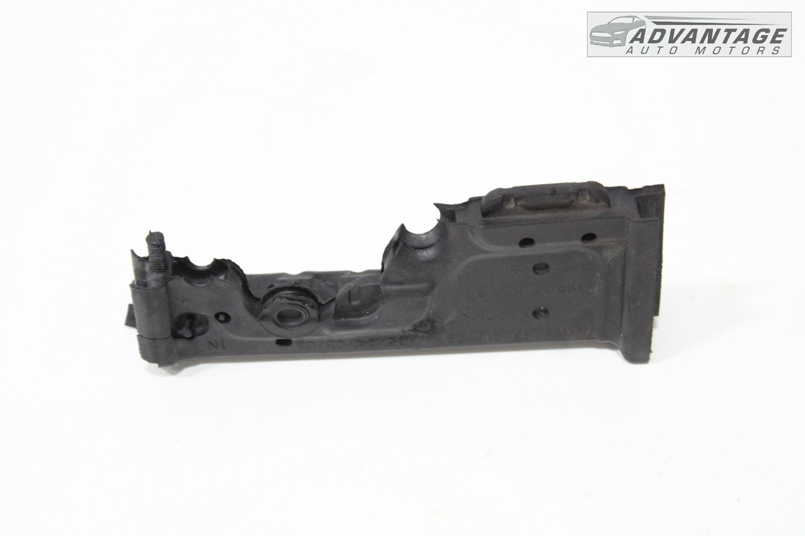 2011-2016 BMW 535I F10 3.0L RIGHT SIDE UPPER ENGINE GROMMET BOTTOM BAY OEM