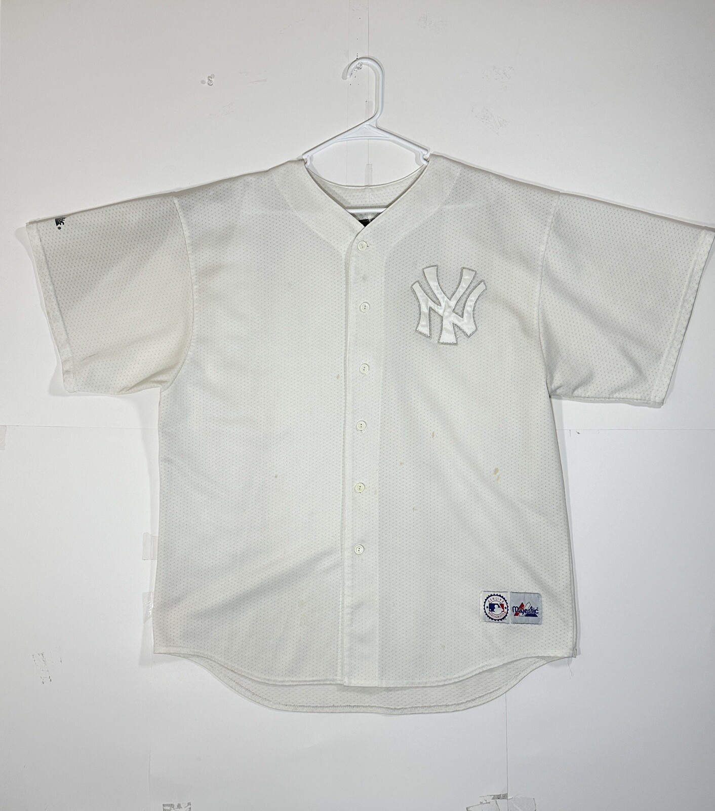 Vintage New York Yankees MLB Jersey Mens 2XL White Majestic Blank Made USA RARE