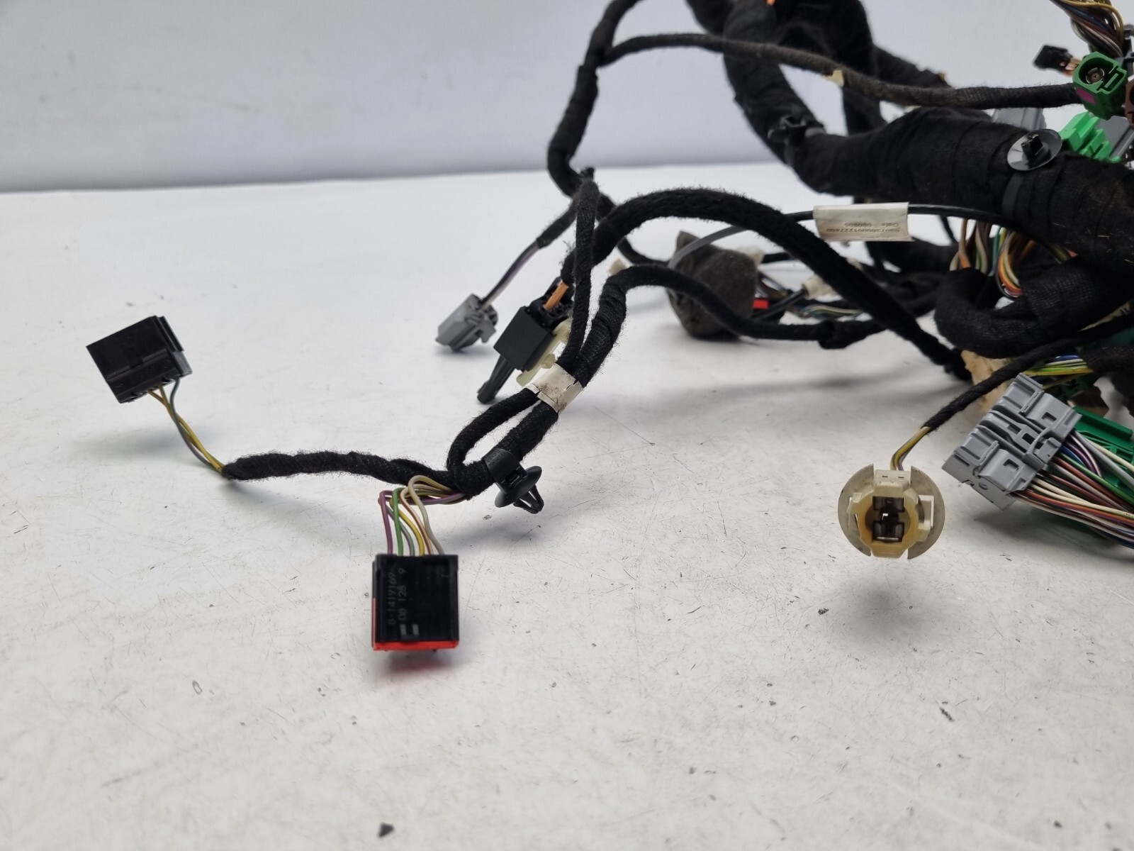 JAGUAR XF X250 DASHBOARD WIRING LOOM COMPLETE 8X2T14401 2.7 TDV6 2007