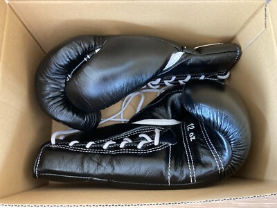 Winning boxing glove 12 oz MS-400 lace-up leather Pro type Black