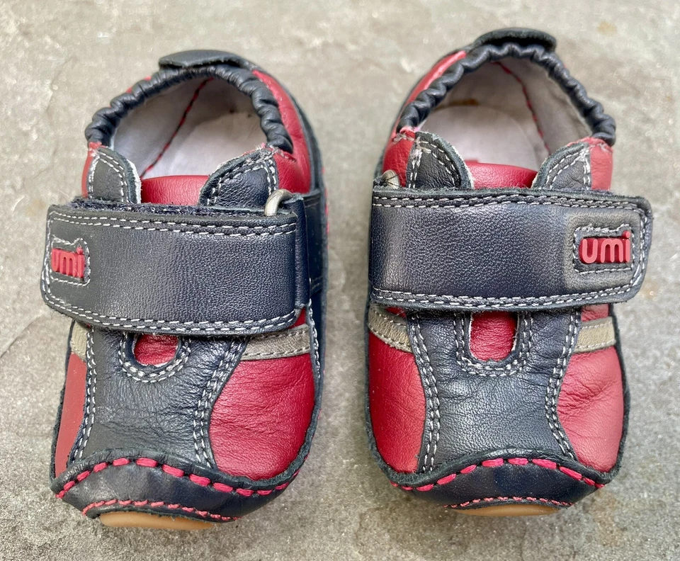 Umi Renacuajo Bebé Infante Pre-Caminante EE. UU. 2,5 UE 17 Cuero Cuna Zapatos Azul Marino Rojo Foto 3 de 4