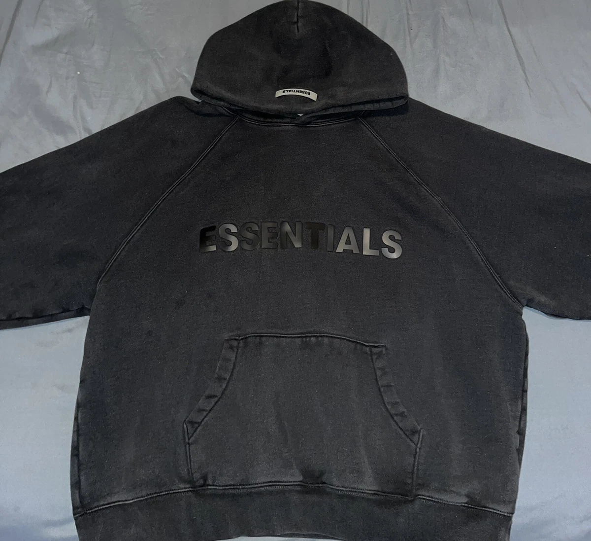 WHAT SIZE SHOULD YOU GET IN FEAR OF GOD ESSENTIALS HOODIES? Short ans, Essentials Hoodie Size Fitting