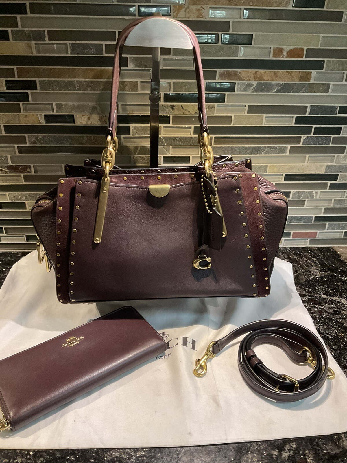 Coach Border Rivets Mixed Leather Dreamer Satchel atelieryuwa.ciao.jp