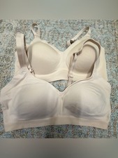 Bundle of 2 Wireless Bras size Medium Warner's Light Nude Seamless T-Shirt Bra