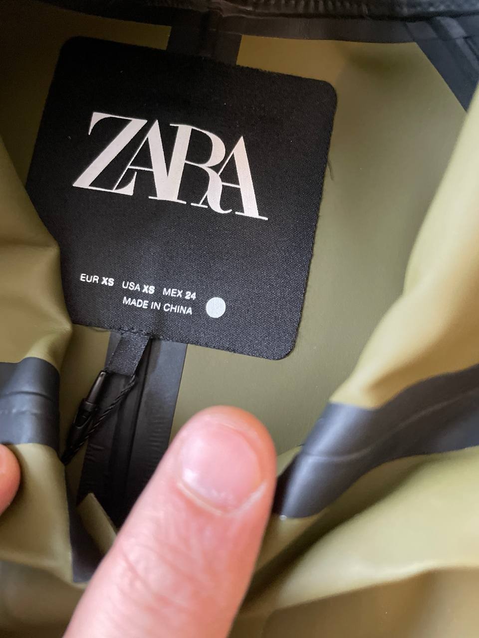 Zara Girls Rubberised Rain Mac Jacket Khaki Olive Age 13-14 BNWT image 3