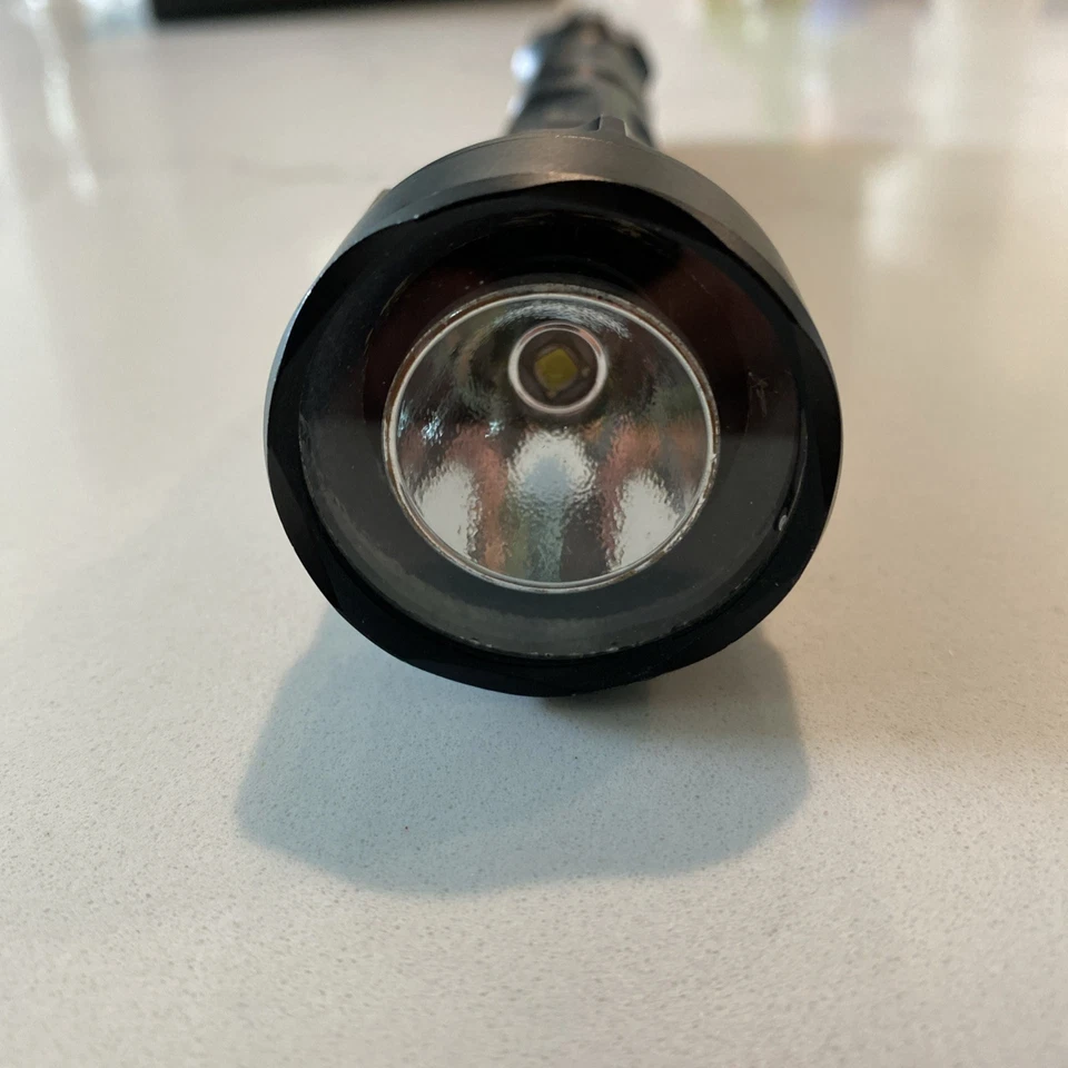 Solarforce Flashlight L600 Rare - Image 3 of 4