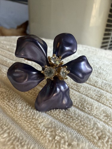 Vintage Kenneth Jay Lane Size 6 Purple Flower Ring