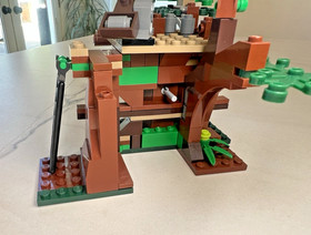 LEGO Star Wars: Ewok Attack 7956 100% Complete w/ Figs, Manual & Box