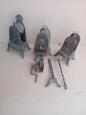 N° 03 ANTICHI GIRARROSTI MECCANICI A MOLLA FERRO GHISA OTTONE (LEGGI DESCRIZIONE