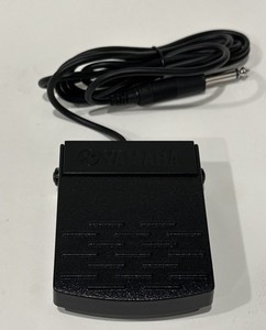 Yamaha Foot Switch Style Sustain Pedal Electric Keyboard 70" Cable Digital Piano
