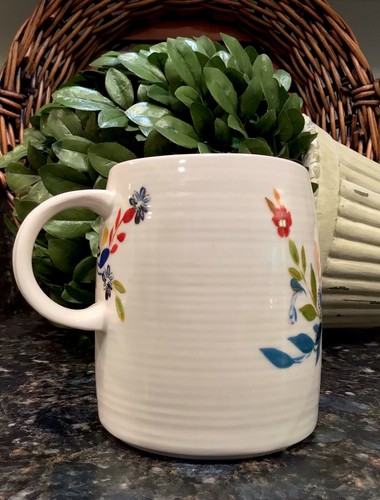 Anthropologie PETAL PALETTE Monogram A Starla Halfmann Floral Mug ~ PRISTINE! - Picture 4 of 6