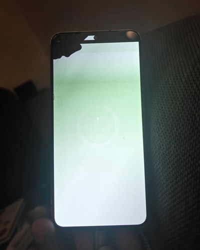 **FAULTY**Samsung Galaxy S22- 128GB - Green - Zdjęcie 4 z 10