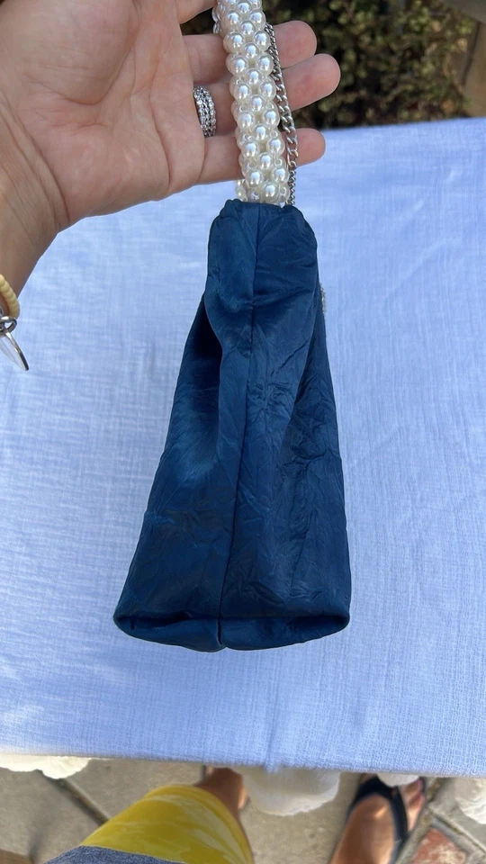 全新 带标签 | Zara 珍珠手柄 磁性闭合 斜挎包 6539/610 | 蓝色 — 第 4/4 张图片