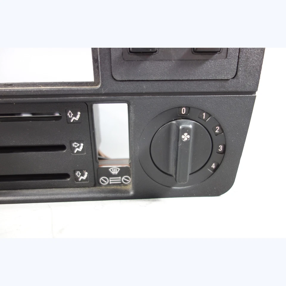Panel frontal envolvente radio control de clima BMW E30 1984-1991 dañado OEM Foto 3 de 4