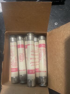 7-GOULD SHAWMUT Tri-onic TRS2-1/4R 600VAC DUAL-ELEMENT FUSE 7pcs
