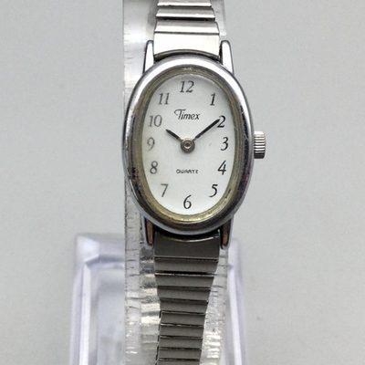 Timex Womens Cavatina Oval Watch 18mm Silver Tone Expansion  display picture 2