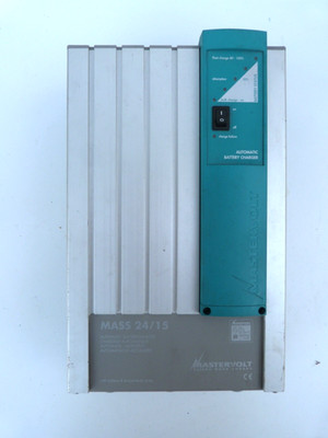 Mastervolt 24V 15A Batterie-Ladegerät Automatik Charger Mass 24/15 2 Ausgänge