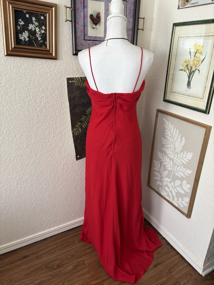 Maxi Vestido Y2K Hecho en EE. UU. Fiesta Formal Talla Grande Rojo Hasta el Suelo Vestido Foto 4 de 4
