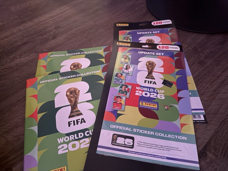 Panini FIFA World Cup 2026 LATAM VERSION - Update Set / 120 New St