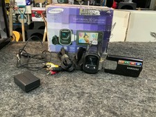 Samsung SMX-F40BN Handheld Camcorder 65x Zoom, Charger Not Included