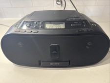 Sony ZS-S2iP CD Player AM FM Radio iPod Dock Stereo Boombox AUX - TESTED -