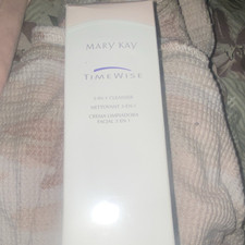 Mary Kay TimeWise 3-in-1 Face Cleanser 4.5 oz...