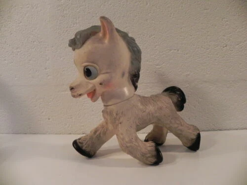 Jouets musicaux en plastique pouet