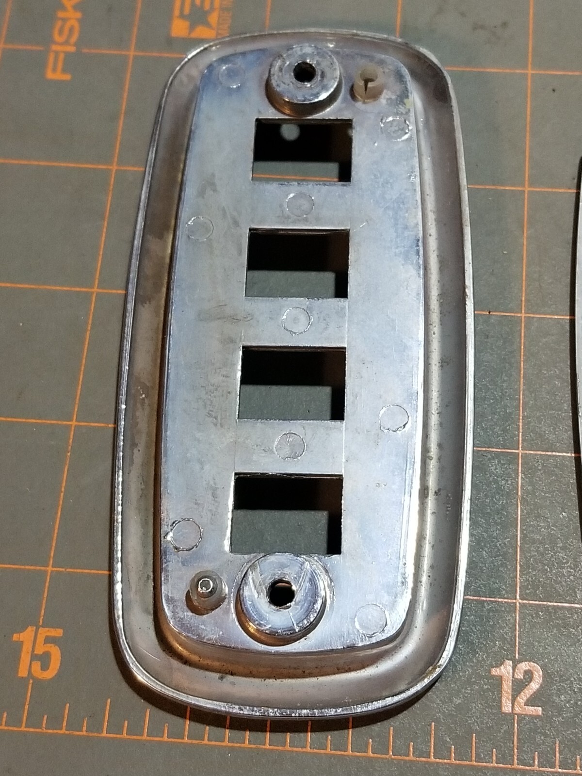 DRIVER SIDE POWER SWITCH &WINDOW ESCUTCHEONS (COVER PLATE) ROLLS ROYCE FOR PARTS