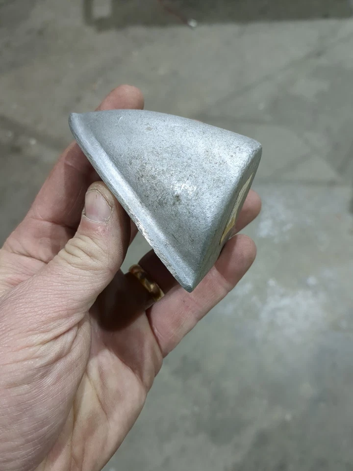 Luz trasera Austin Healey 3000 100-6 montaje zócalo 544680 conductor izquierdo C Foto 3 de 4