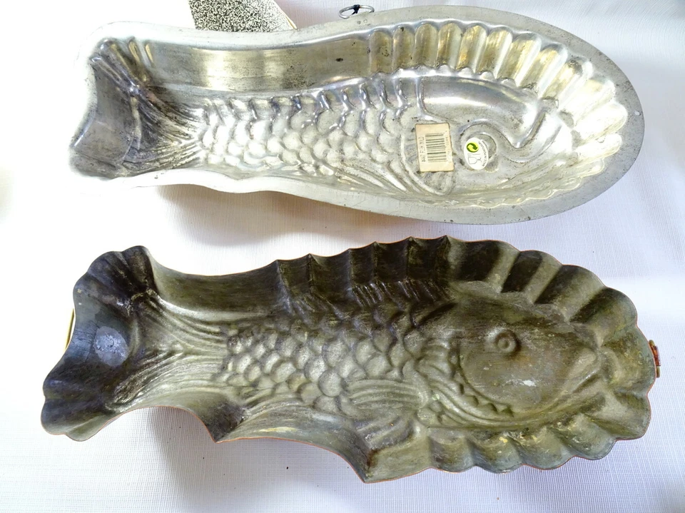 2 MOLDES DE PESCADO DE METAL grandes vintage para hornear mousse gelatina decoración del hogar 14" y 12" Foto 2 de 2