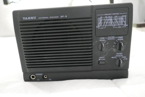 Yaesu SP-8 Deluxe External Speaker - Excellent Condition