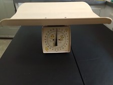 NICE Vintage Hanson Table Top Nursery Baby Scale Model 35 Good Condition