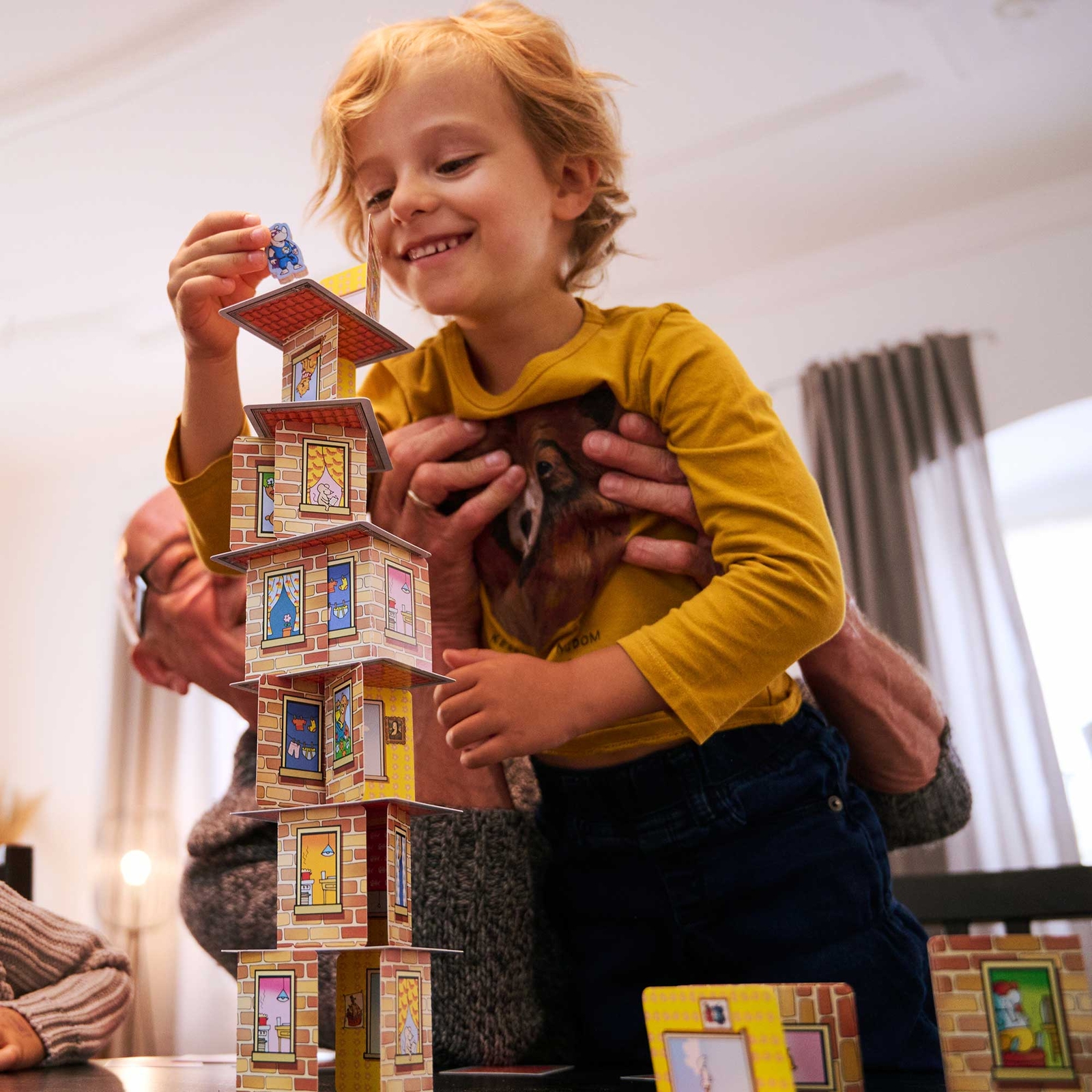 HABA Rhino Hero A Heroic Stacking Card Game for Ages 5 and Up - Triple  Award Winner