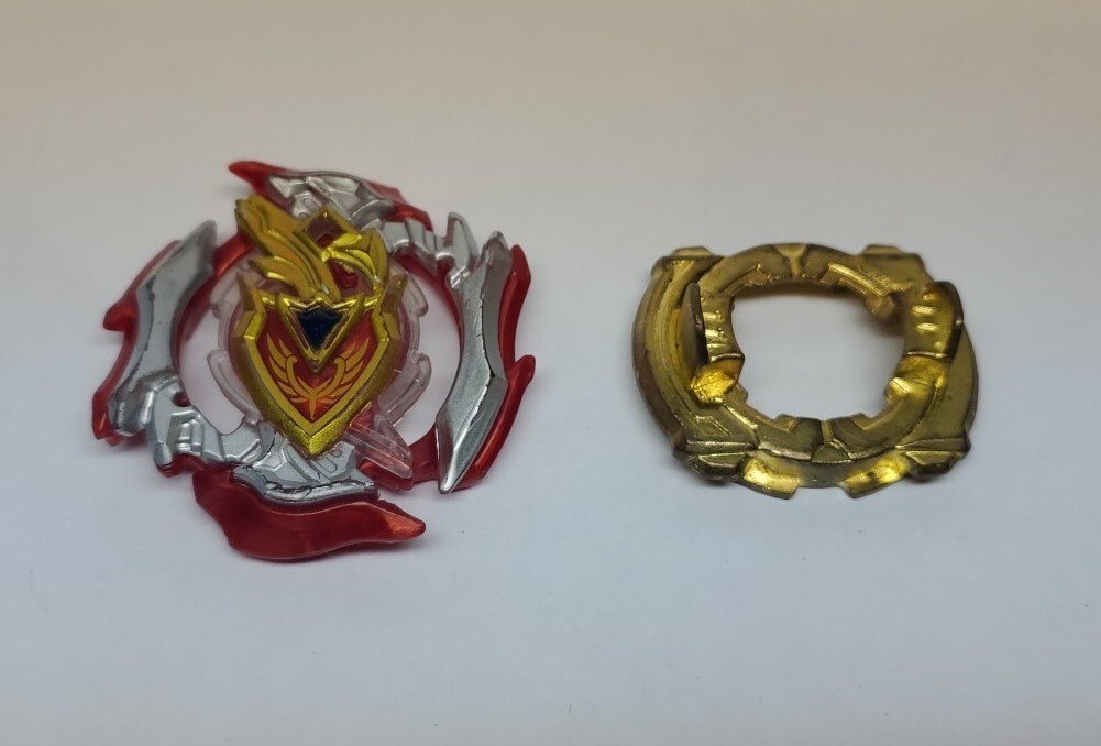 Hasbro Beyblade Burst - Z Achilles A4 11 (gold) FE3629 Hasbro Beyblade Burst - Z Achilles A4 11 (gold) FE3629
