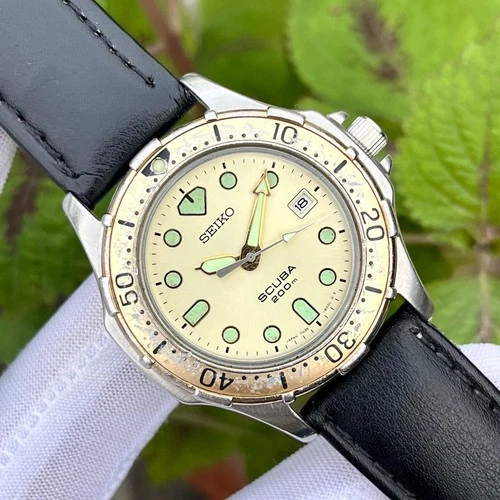 Vintage Seiko Scuba Diver 200 M Sunburst Japan Made Men's Quartz Watch 7N35-6000