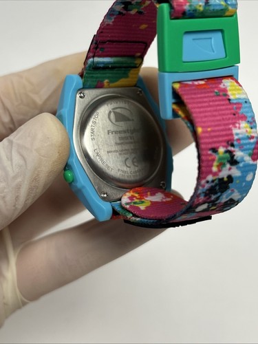 FREESTYLE Shark Classic Clip NEON SPLATTER 38MM Quartz Watch UNIQUE! RARE!! Mint - Picture 8 of 9