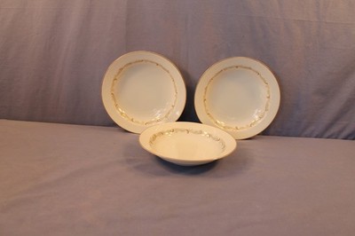 Sango ''Moulin'' 3 Soup Bowls 7 1/2'' with Pink, Blue, Brown & Green Scrolls