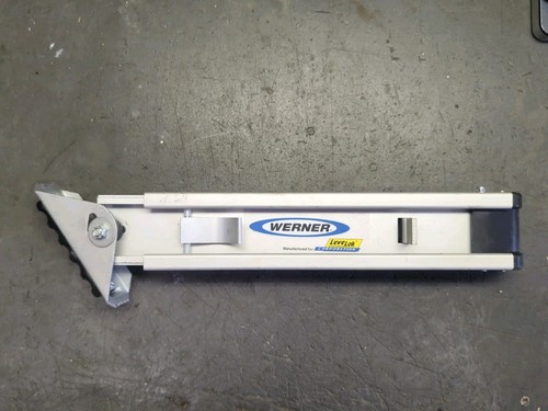 Werner Levelok Ladder Leveler  Extension Ladder Stabilizer- NO BASES