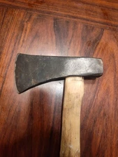 SMALL ANTIQUE VINTAGE HAND FORGED SPLITTING MAUL AXE CAMPING BUSHCRAFT HATCHET