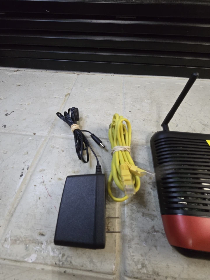 VERIZON/Frontier Actiontec Router MI424WR Rev. I Gigabit Wireless N GigE USB 3.0 - Image 3 of 4