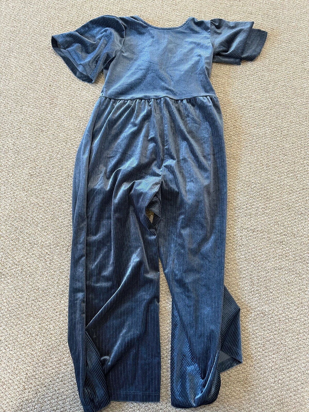 Picture 1 of 6