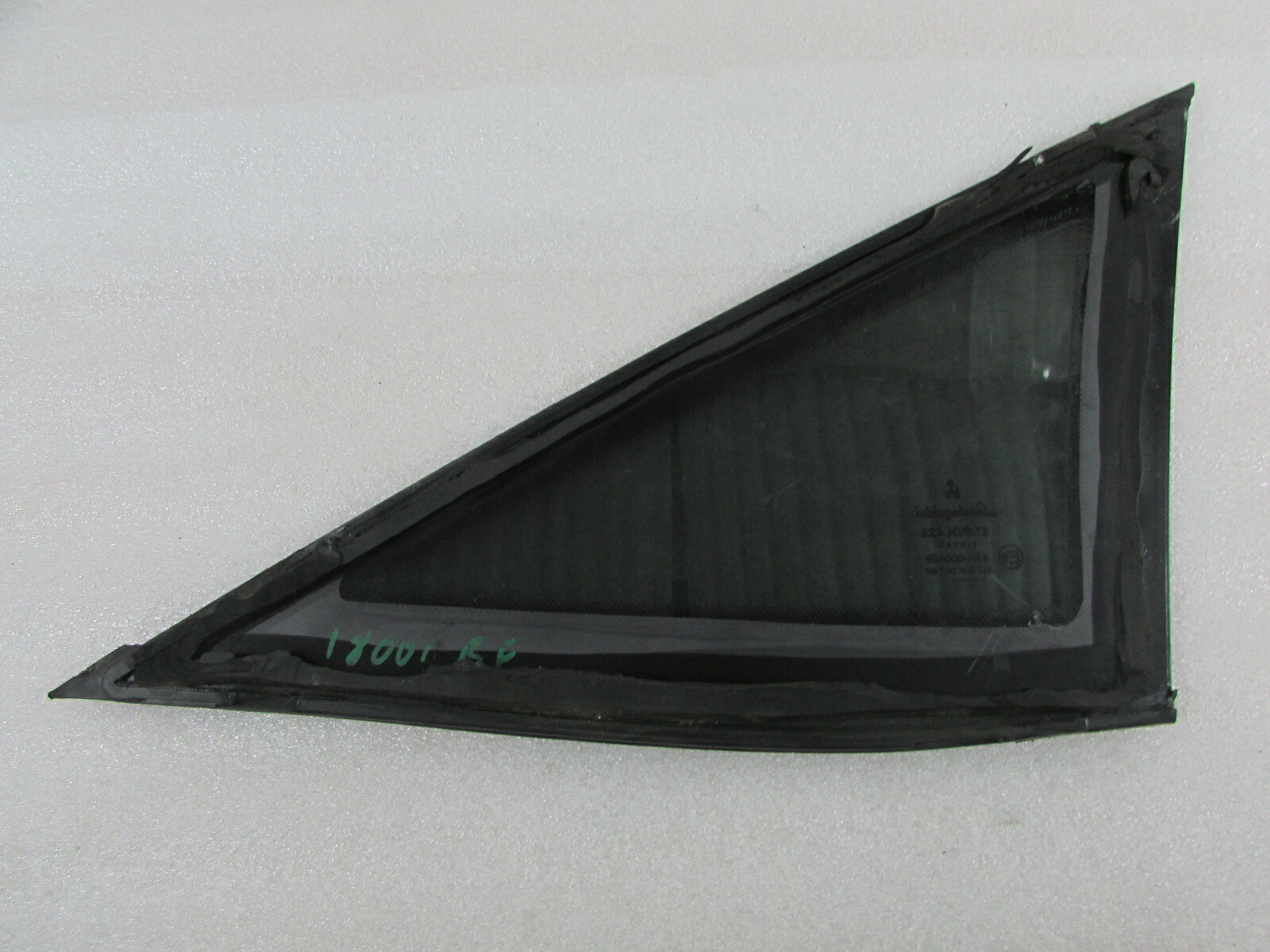 Lamborghini Gallardo, RH, Right Front Quarter Glass, Used, P/N 400845116A