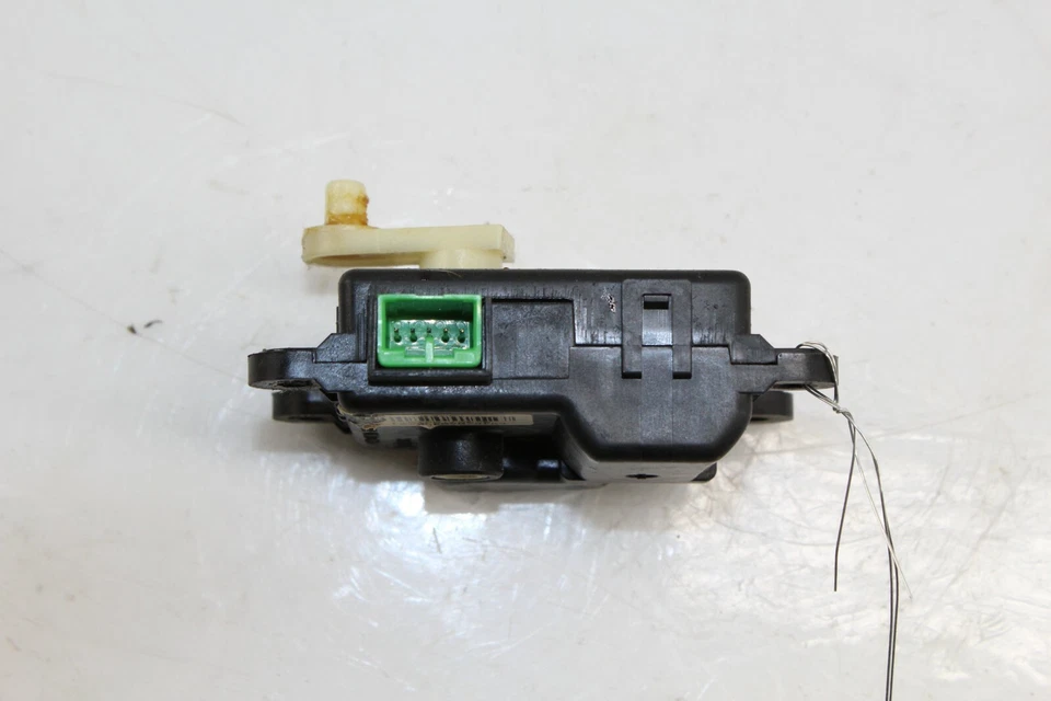 2004-2008 Acura TL HVAC Control Module a24840a0800001 OEM - Image 3 of 4