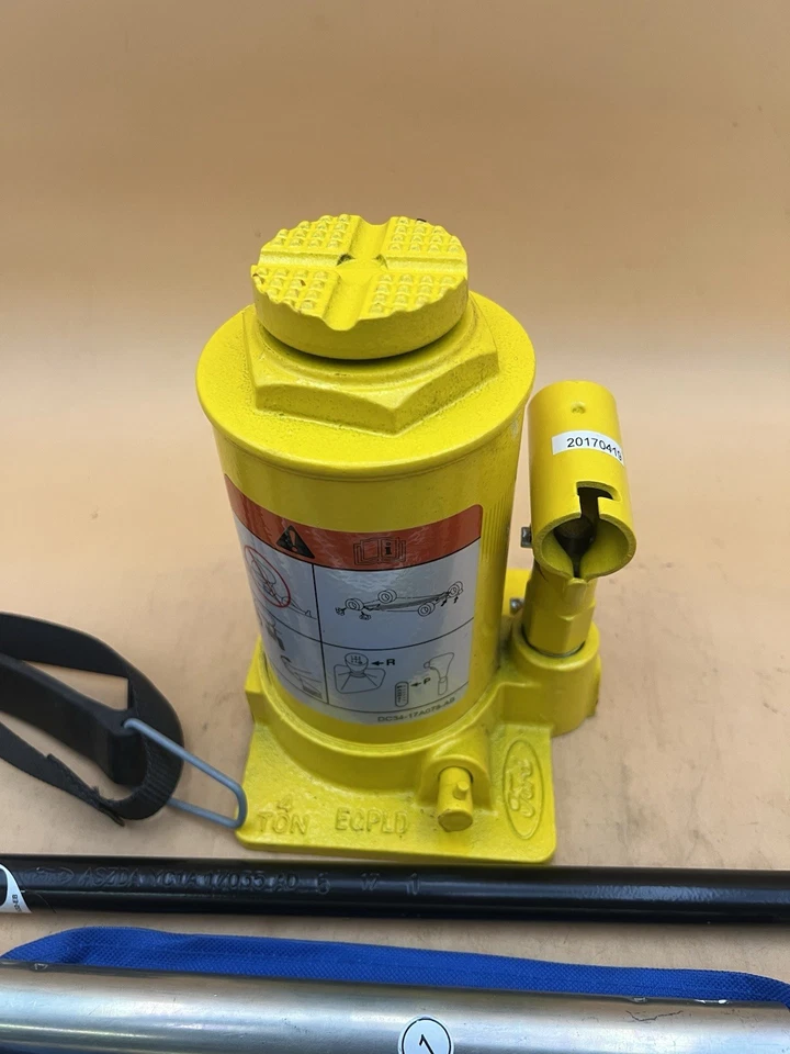 15-2023 Ford Transit T-250 350 Super Duty macaco de pneu e kit de ferramentas conjunto e estojo fabricante de equipamento original. - Imagem 3 de 4