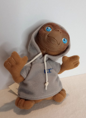 New With Tags Small E.T Figure Plush Universal Studios 1997 5  With Plastic Head