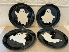 Halloween Ghost Appetizer Plates 4Pack Black Ceramic Microwave Safe Dishware New
