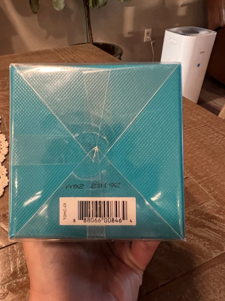 AUTÉNTICO PRECINTADO, T.F.  NEROLI PORTOFINO Eau De Parfum 8,4 oz/250 ml RECARGABLE Foto 3 de 4