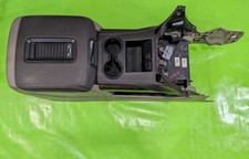 16-20 Tahoe Center Console Wheated Seat Wwireless Charger Oem 4234-64