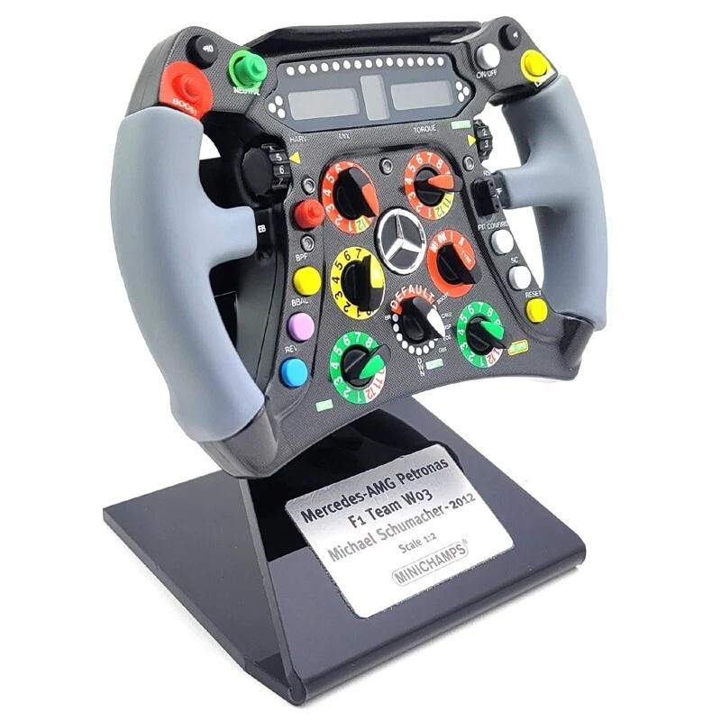 Volante Mercedes W03 del 2012 - Scala 1/2 Minichamps - Immagine 3 di 3