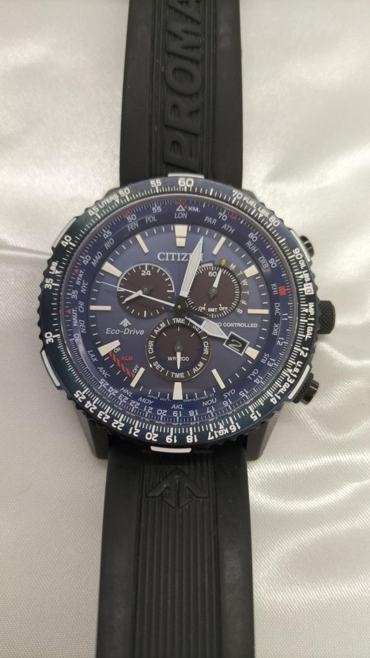 Citizen Eco-Drive Promaster E660-A180N01 Solar-Powered Dive Watch